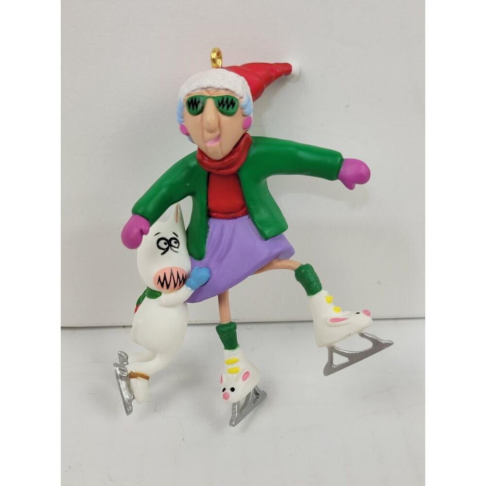 1999 Hallmark Keepsake Christmas Ornament Maxine & Floyd "On Thin Ice" Skating - Picture 2 of 5